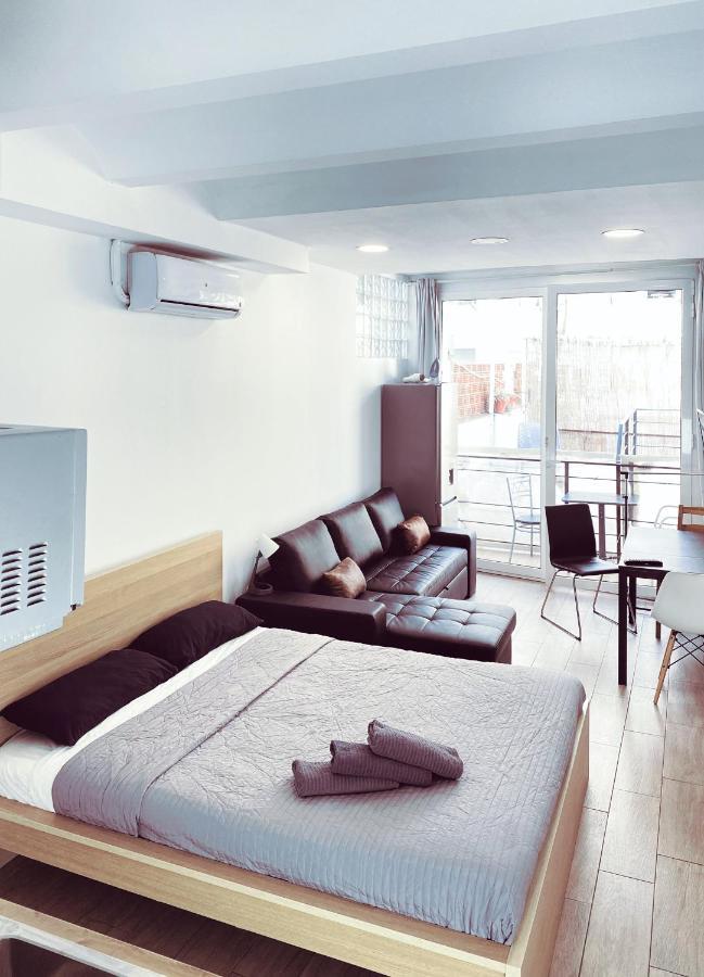 Aparthotel Camp Nou & Fira Business Lofts L'Hospitalet de Llobregat Exterior foto