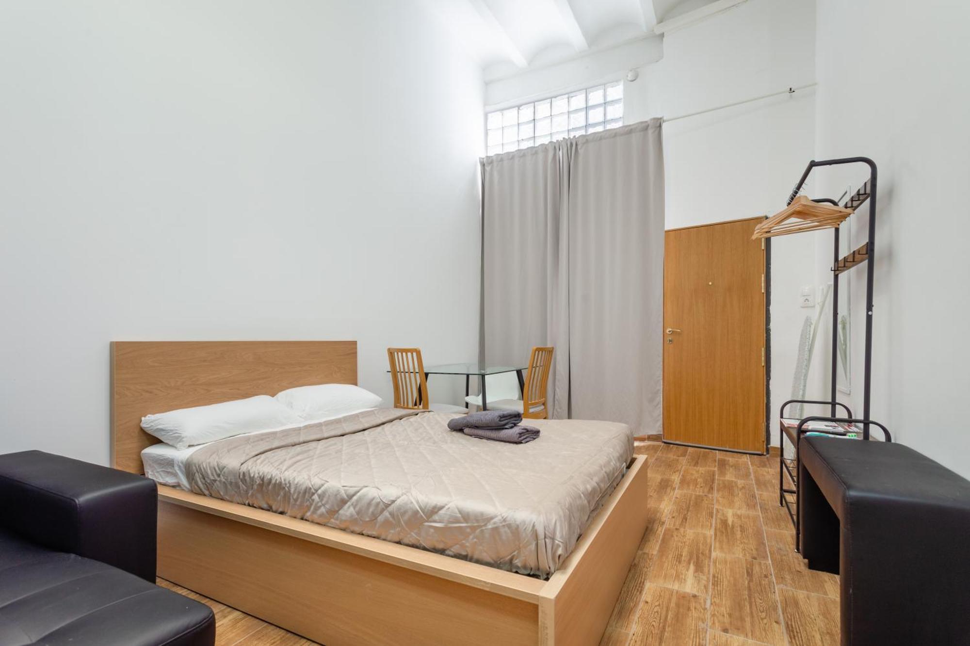 Aparthotel Camp Nou & Fira Business Lofts L'Hospitalet de Llobregat Exterior foto